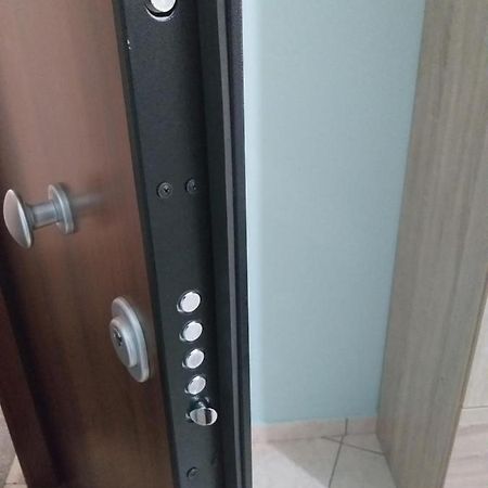 Practical Studio Next To The Subway, Train Station Apartment Атина Екстериор снимка